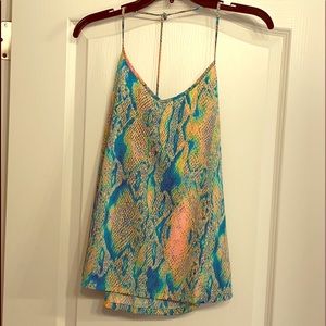 Hurley vibrant summer top